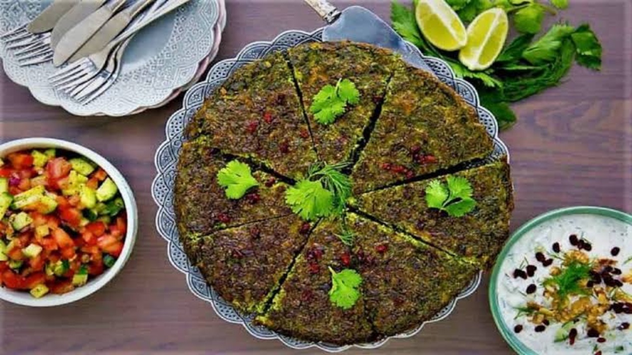 فوت‌وفن‌های طلایی کوکو سبزی مجلسی؛ پف‌دار و منسجم