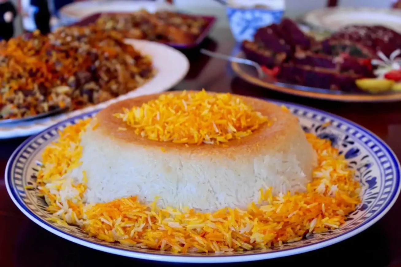 اصول حرفهای پخت برنج ایرانی و راهنمای تهیه تهدیگ طلایی