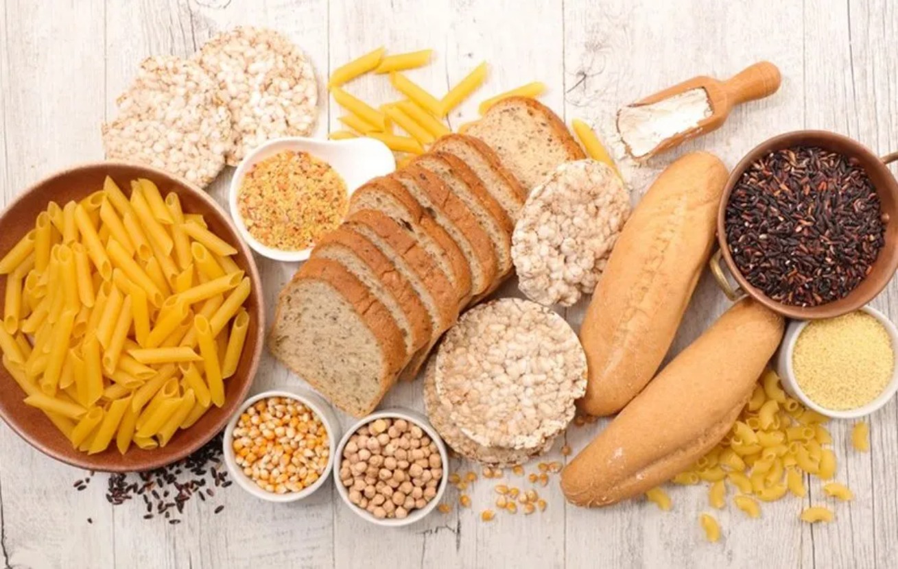 برنامه غذایی سالم هفتگی برای خانواده با منوی متعادل و کاربردی