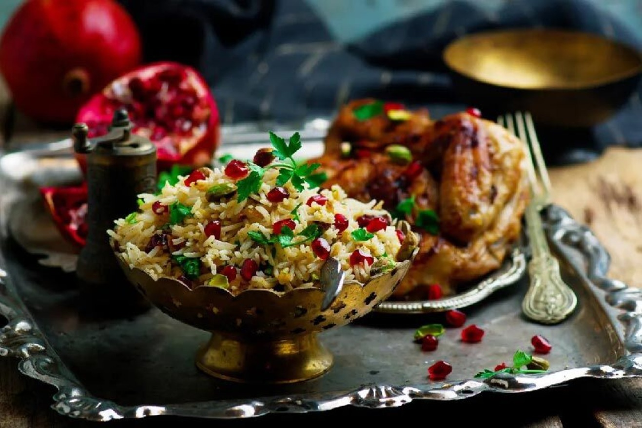 بهترین غذاهای شب یلدا: راهنمای کامل منوی سنتی و اصیل ایرانی