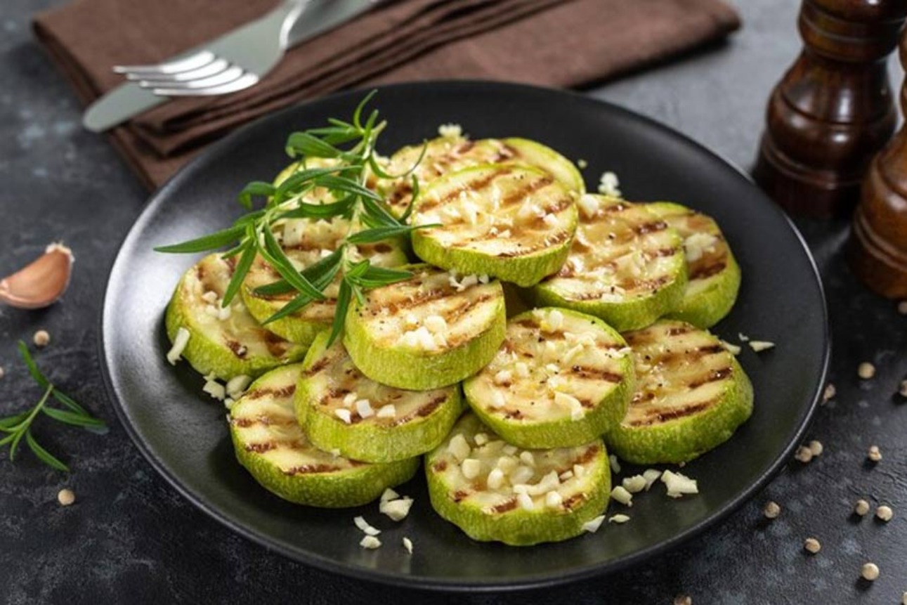 طرز تهیه شام رژیمی بدون نان و برنج برای کاهش وزن