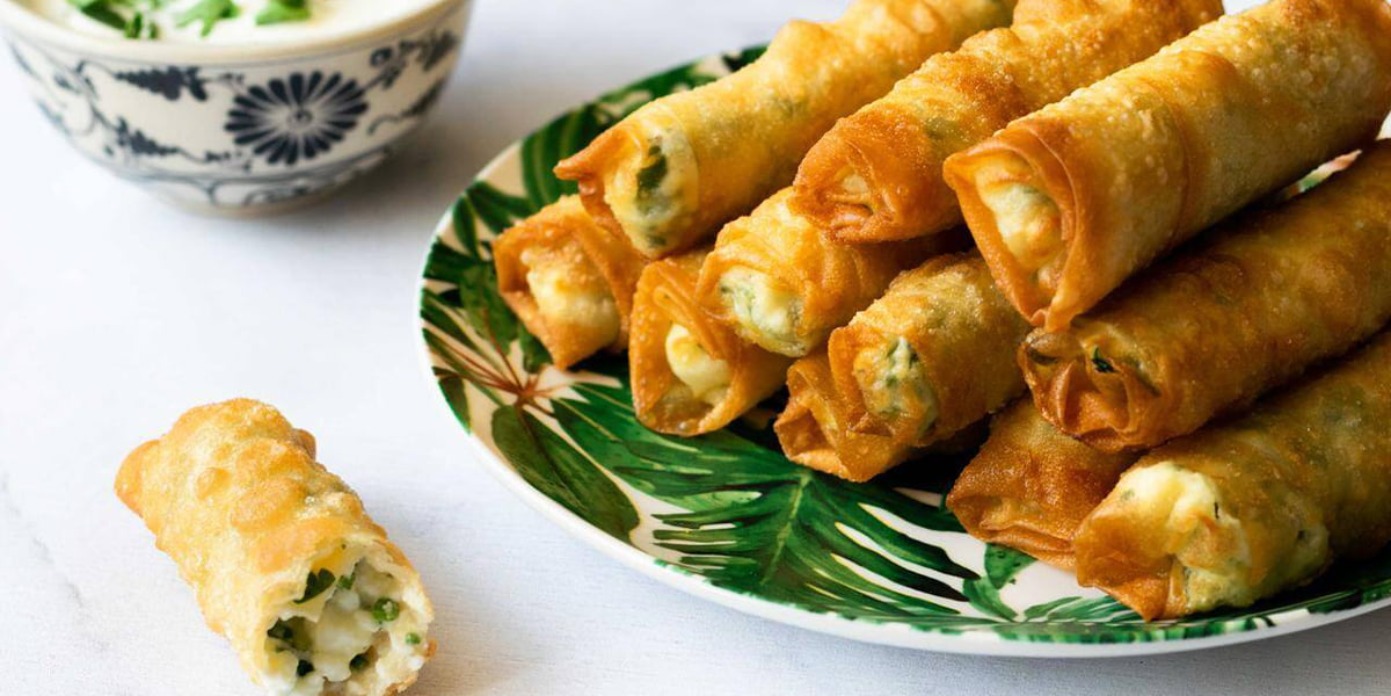 طرز تهیه بورک ترکی؛ با پنیر و سبزیجات تازه و خمیر یوفکا