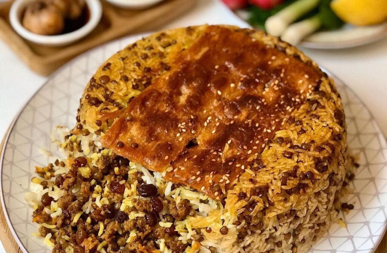 طرز تهیه عدس پلو مجلسی؛ رازهای خوش‌طعم شدن و نکات طلایی